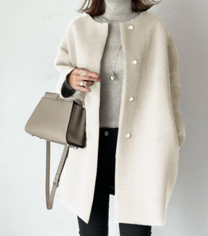 Lia | Elegant Straight Coat