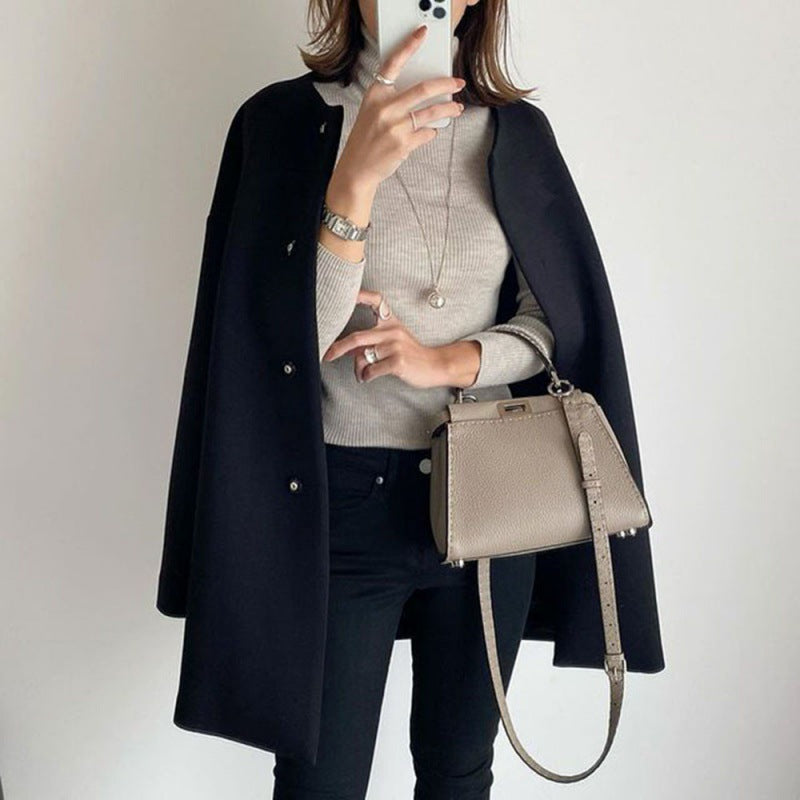 Lia | Elegant Straight Coat