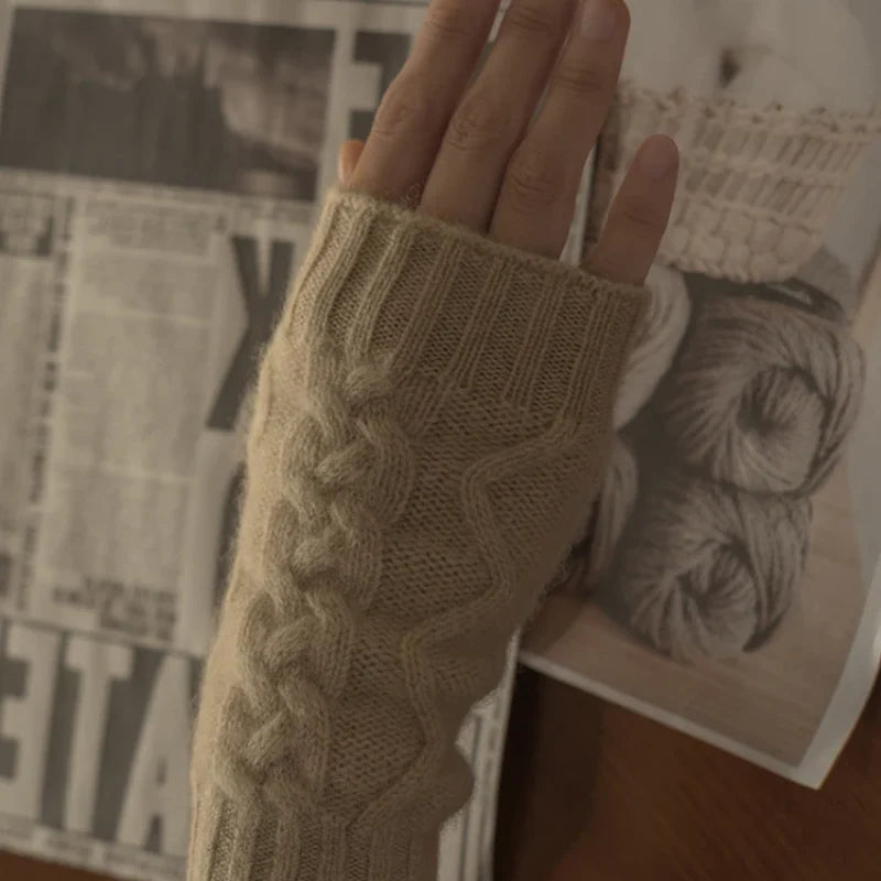 Bella | Fingerless Gloves