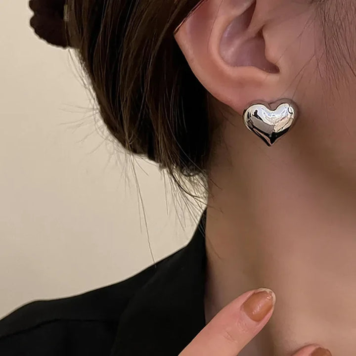 Ania | Heart-Shaped Earrings