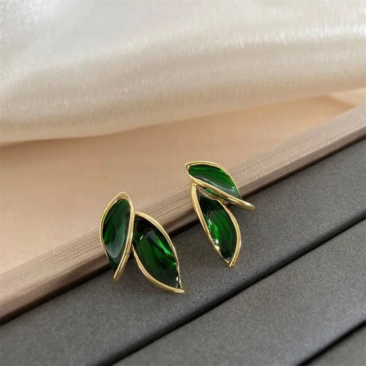 Mina | Leaf-Shaped Earrings