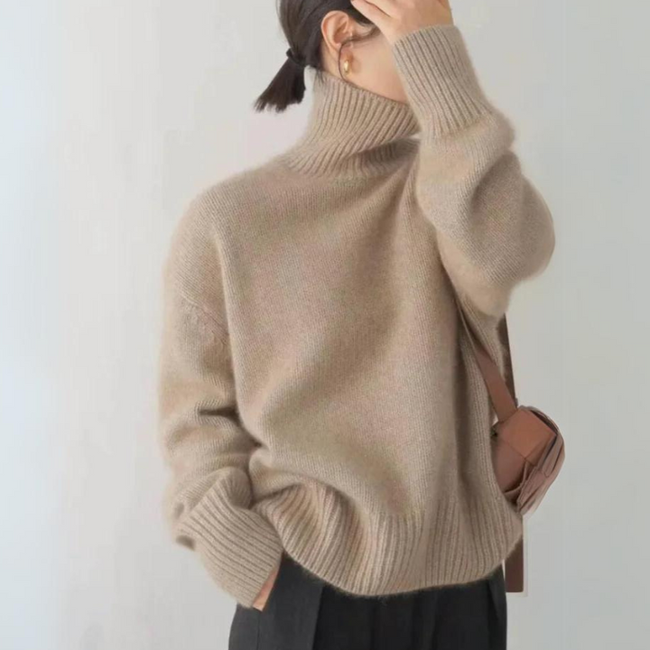 Lin | Turtleneck Sweater